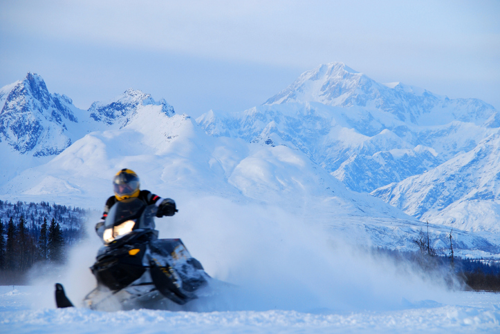 GettyImages-146752433_snow Mobile.jpg